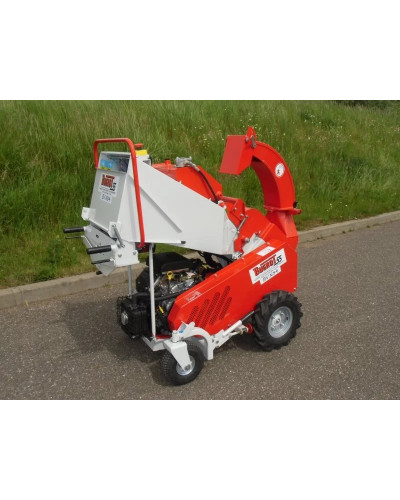 Broyeur BUGNOT BVN34 25CV AUTO HYDRAU sur commande