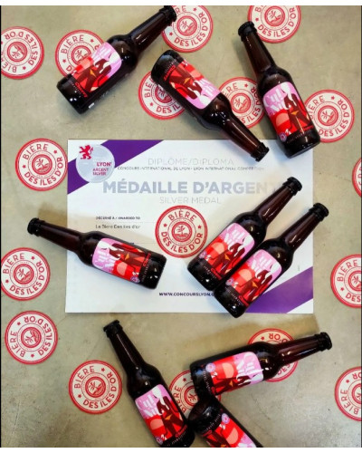 Bière des îles d'or Cul nu rouge 33 cl