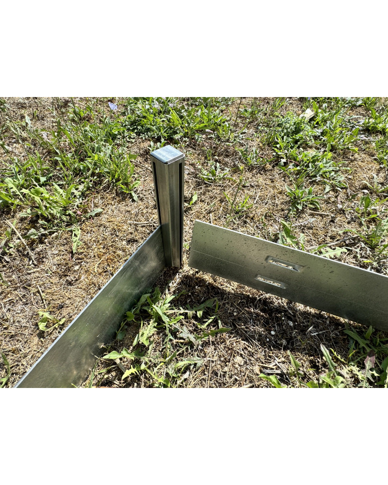 Piquet d'angle 25x25mm marron pour bordure Safe Edge Plantco