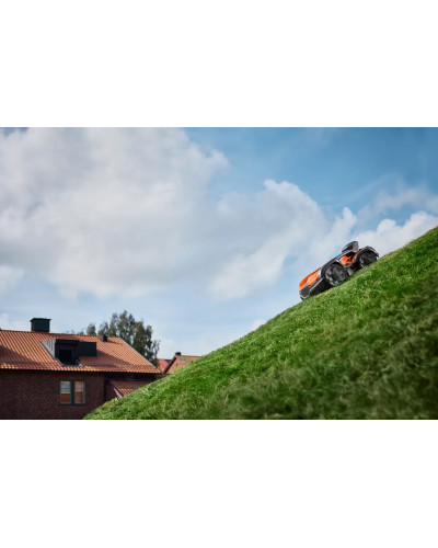 Robot tondeuse Automower AM535 AWD EPOS professionnel Husqvarna